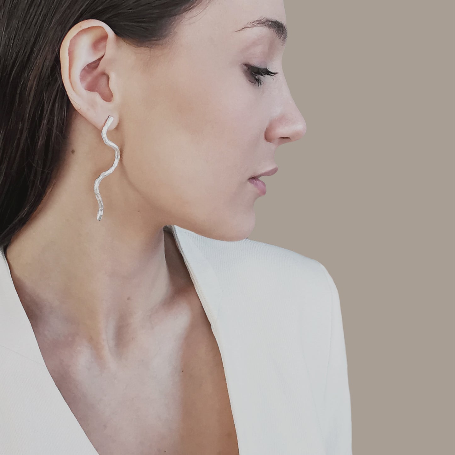 MEDIUM WAVE Øredobber Sølv