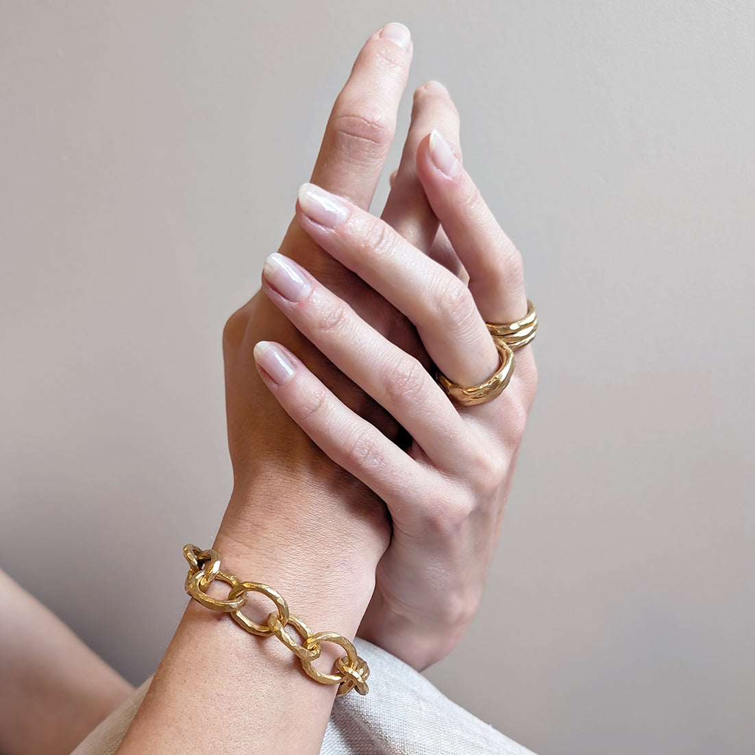 FLOW CHAIN Armbånd Gullbelagt