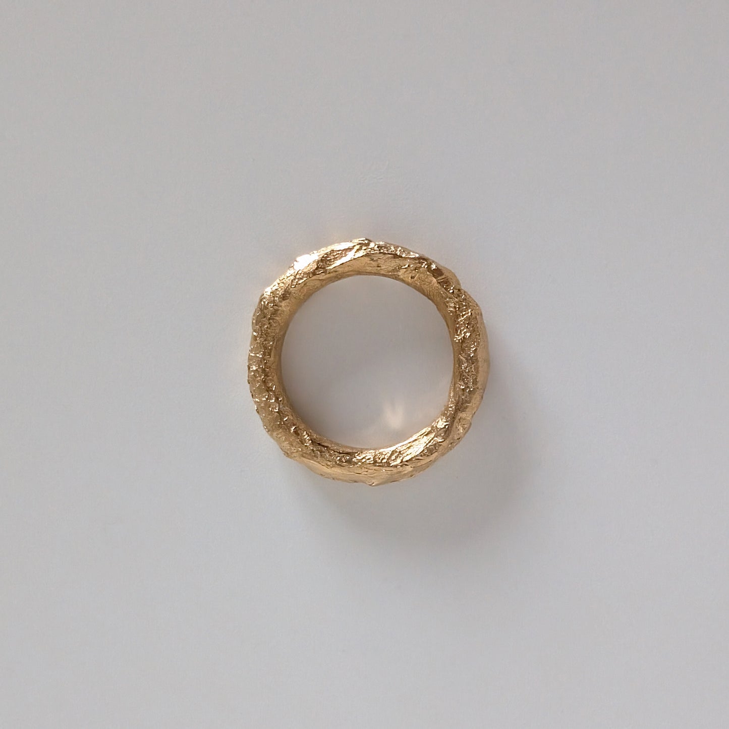 NATURE'STREASURES Smal Ring Gullbelagt