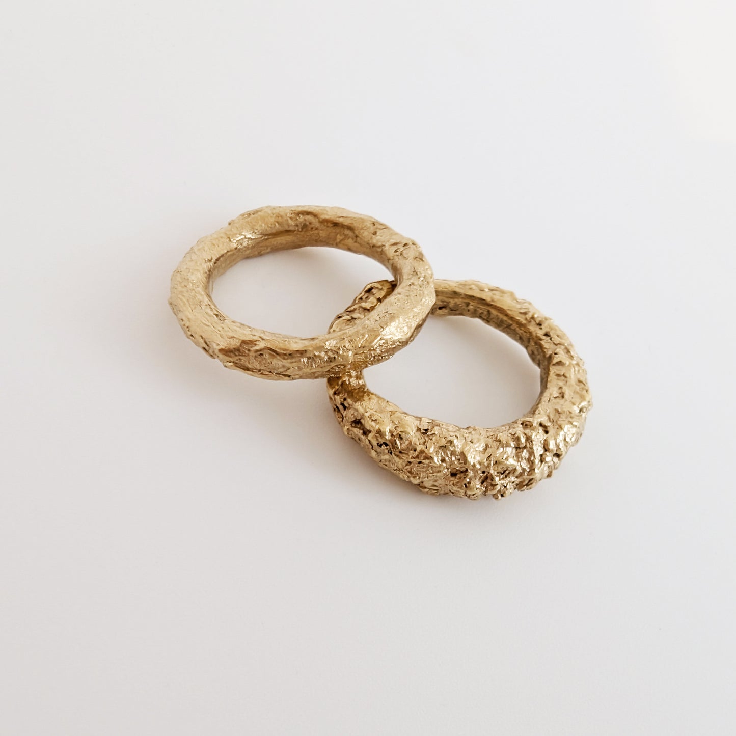 NATURE'STREASURES Smal Ring Gullbelagt