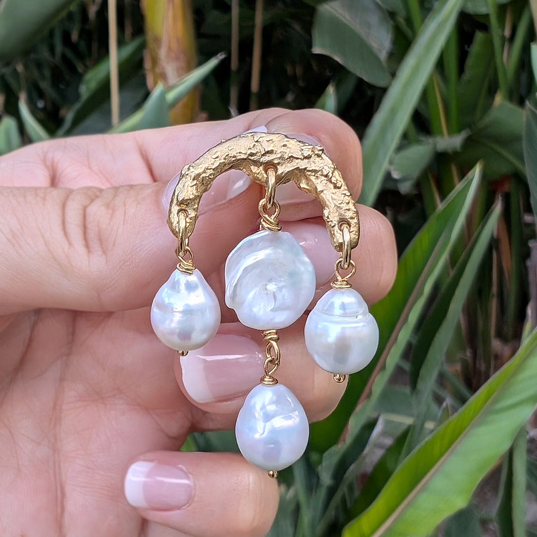 NATURE´S TREASURES PEARL EARRINGS GOLD