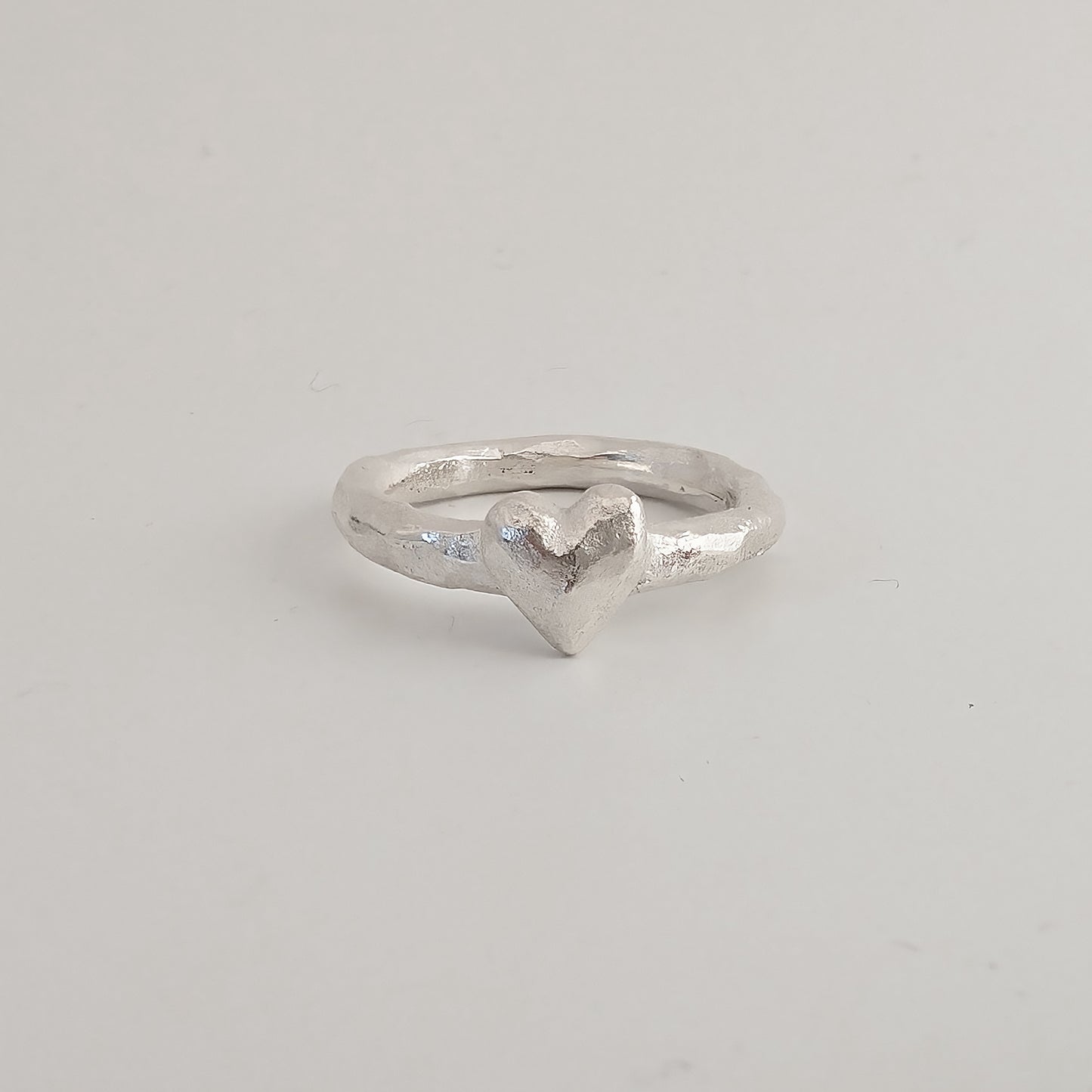 HEART RING SILVER MEDIUM