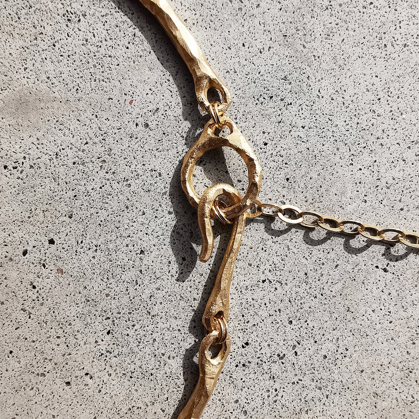 FLOW NECKLACE GOLD